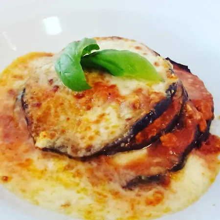 Dgolden Valley Boutique לינה וארוחת בוקר 4*