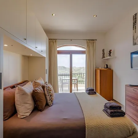 Dgolden Valley Boutique 4*