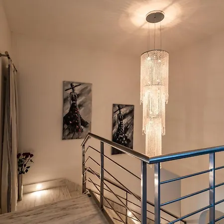 Dgolden Valley Boutique