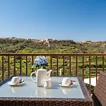 Dgolden Valley Boutique Bed & Breakfast 4*