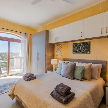 Dgolden Valley Boutique Bed & Breakfast