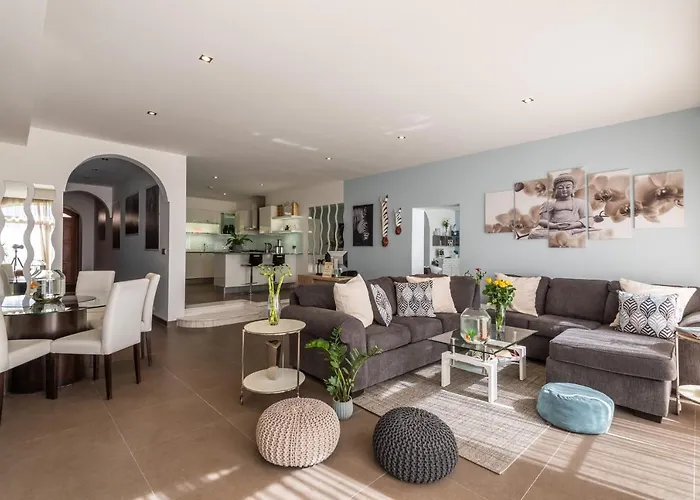 Dgolden Valley Boutique