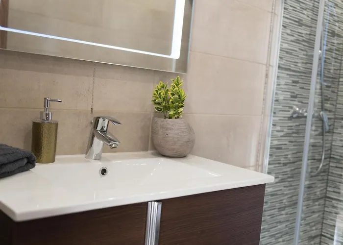 Dgolden Valley Boutique Xagħra