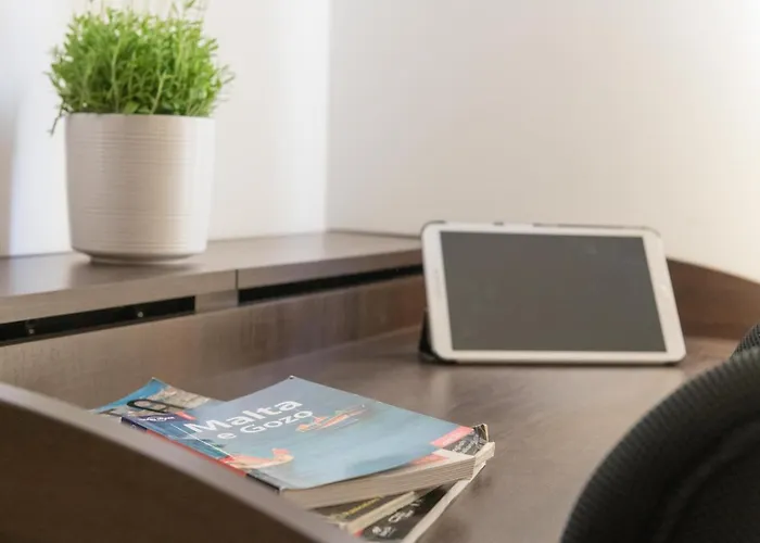 Dgolden Valley Boutique