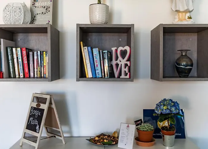 Dgolden Valley Boutique 4*