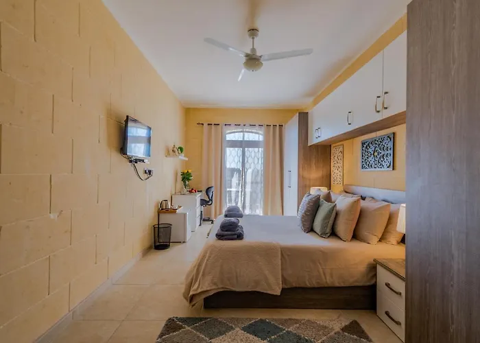 Bed & Breakfast Dgolden Valley Boutique Xaghra