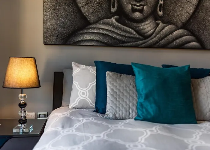 Dgolden Valley Boutique