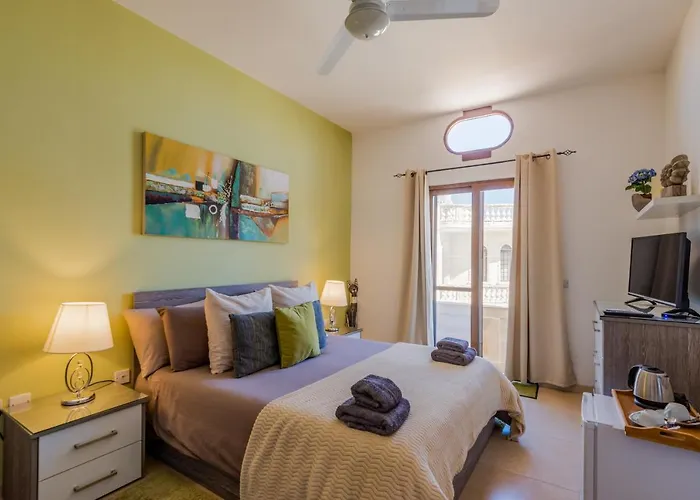 Bed & Breakfast Dgolden Valley Boutique Xaghra