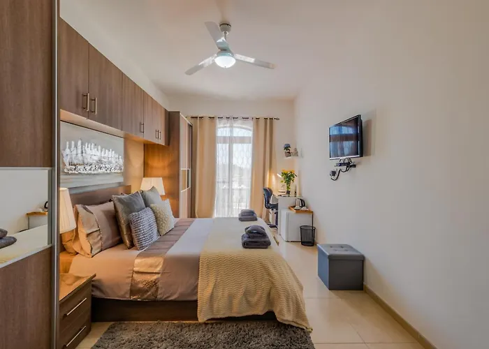 Dgolden Valley Boutique 4* Xaghra