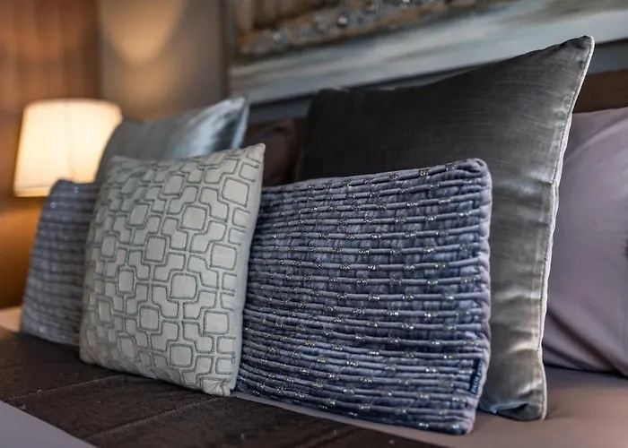 Bed & Breakfast Dgolden Valley Boutique